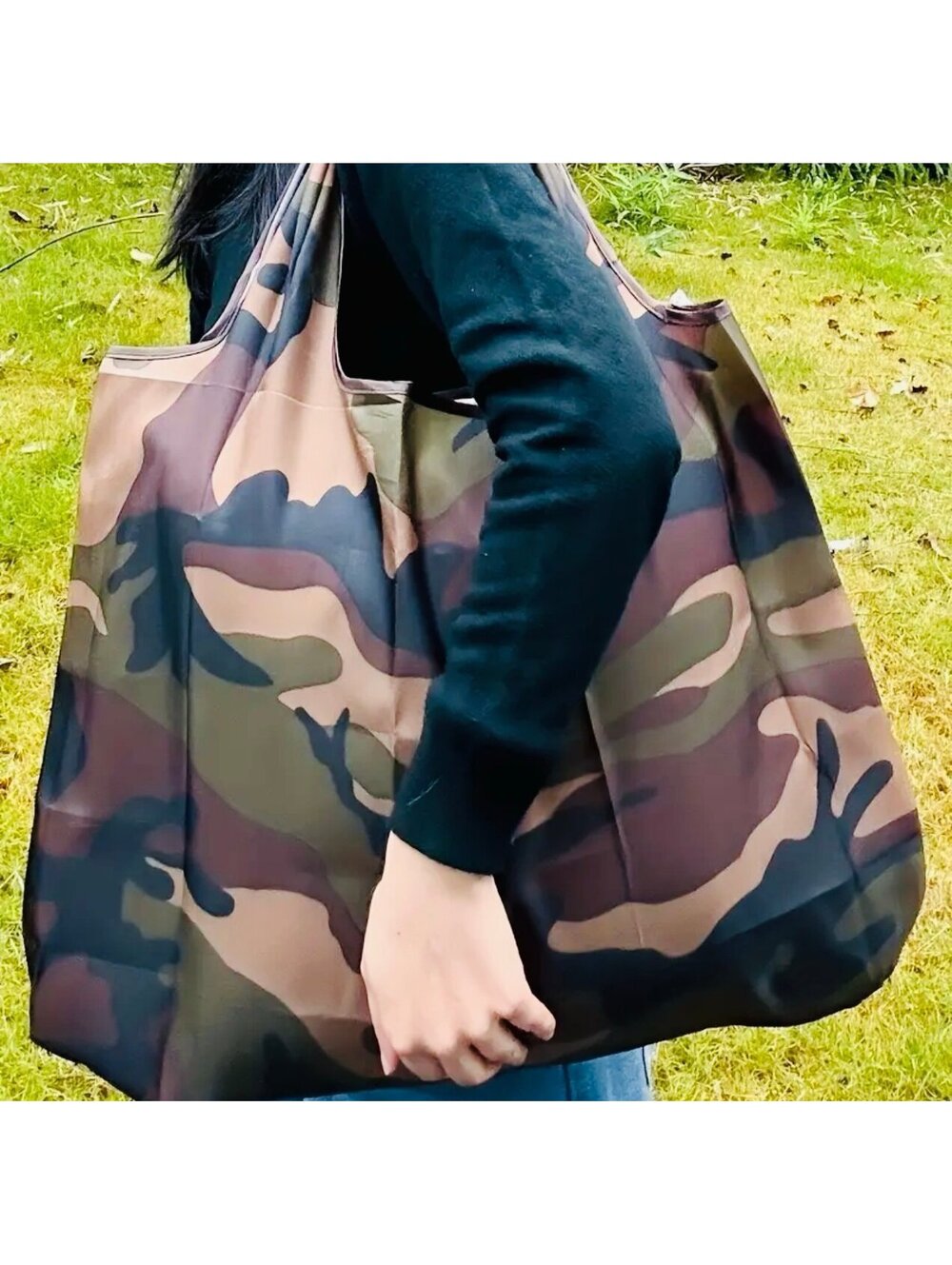 New - Extra Roomy Large Capacity Portable Tote Bag - Camo